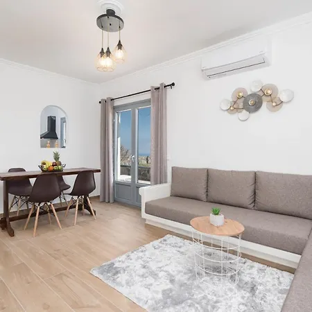 Bliss Holidays Spot Apartment